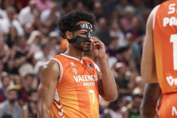 Valencia Basket inscribe a Braxton Key y al joven Dzepina en la lista del tanteo