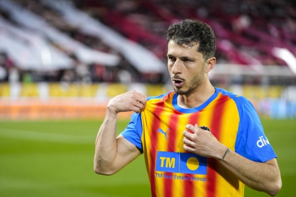 Guido Rodríguez: “Estoy muy contento de estar en el Valencia de nuevo”