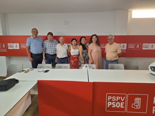 Militantes del PSOE de Alicante crean un equipo de trabajo con aportaciones para 2027