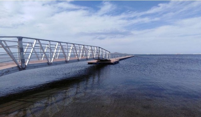 Cartagena propone adjudicar a One Off Ocean el montaje y mantenimiento de los pantalanes del Mar Menor por 70.000 euros