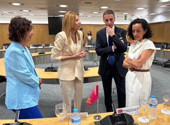 La Región de Murcia analizará una propuesta de déficit asimétrico tras abrir la puerta el ministro