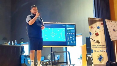 Josan González, de ElPozo, es elegido mejor entrenador de Primera División por la ANEFS