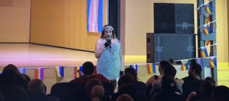 Polémica por las palabras a una edil del PP en la I Gala Drag Queen de Orihuela: “Muérete, pa’ que lloren los míos, que lloren los tuyos”