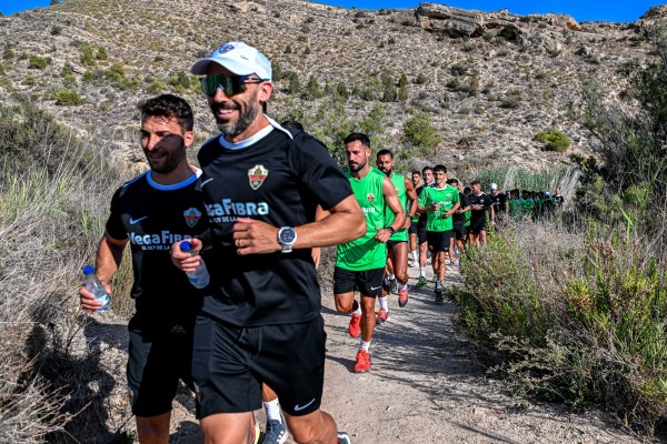 El Elche inicia la primera de sus dos concentraciones veraniegas en Algorfa