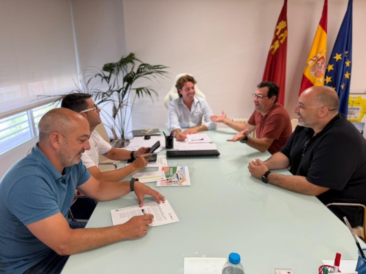 La Comunidad pone en marcha en Cieza un proyecto pionero que integrará a jóvenes con autismo