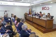 El diagnóstico del CES: la economía de la Región crece con solidez, pero falta mejorar la calidad del empleo