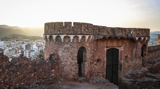 Onda convertirá su castillo en un balcón para el eclipse solar total como punto de observación oficial
