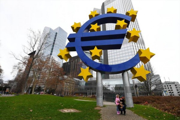 El Eurogrupo pedirá una reducción significativa de los déficits públicos en 2025