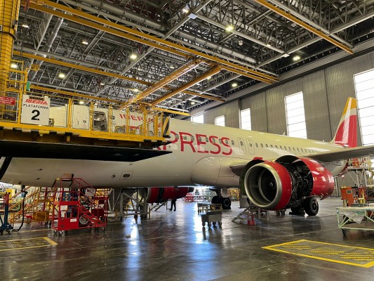 El corazón de una aerolínea: así pone a punto Iberia a sus aviones