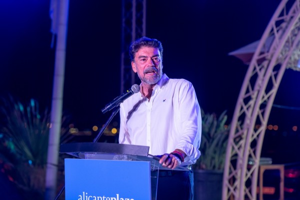 Barcala destaca 'Alicante Plaza' como un medio 