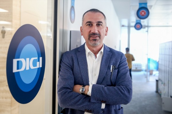 Digi fija en 5,60 euros el precio de su salida a Bolsa, con lo que movilizará hasta 330 millones