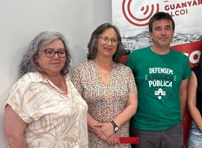 La actriz Rosanna Espinós, candidata de Guanyar Alcoi a la alcaldía tras vencer en las primarias abiertas
