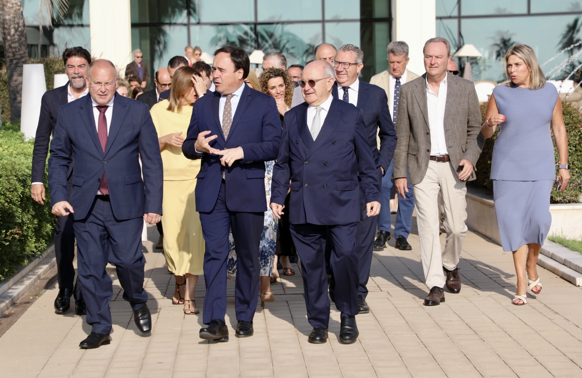 Tellado y Pérez Llorca este jueves en el Nueva Economía Fórum. - Foto: GVA Tellado y Pérez Llorca este jueves en el Nueva Economía Fórum.