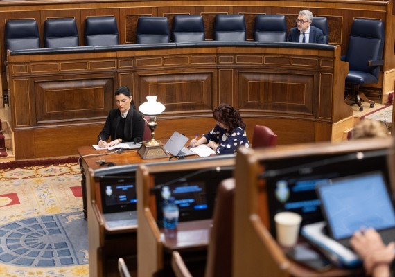 PP y Vox buscan frenar en el Congreso la ley para condonar más de 83.000 millones de deuda autonómica