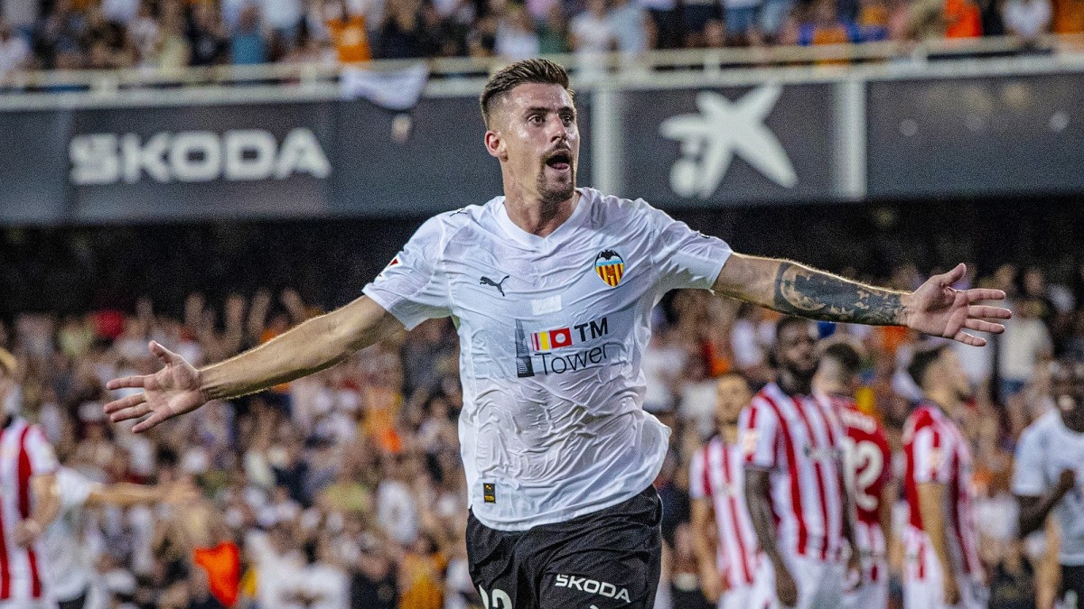 Baptiste Santamaría, el primero en salir: la lista es larga