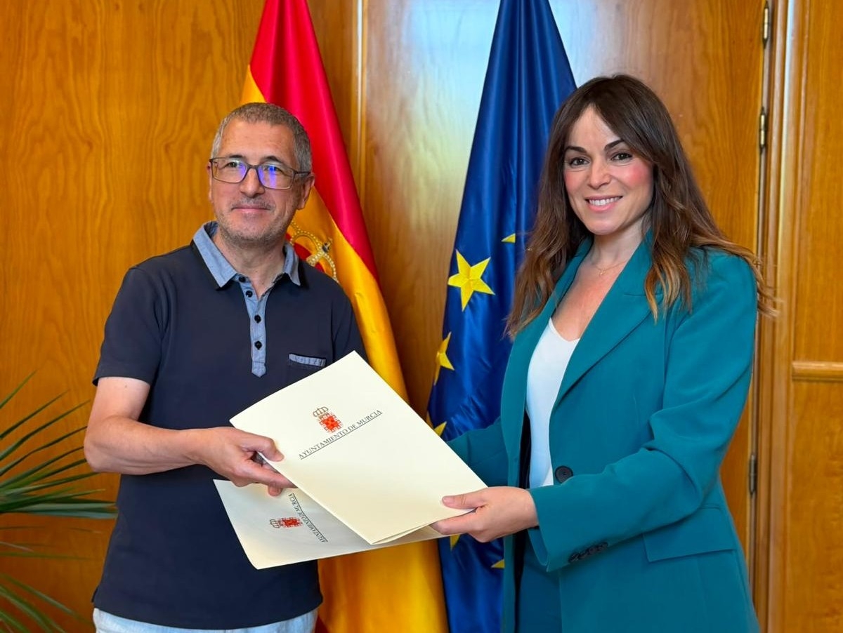 Hugo Morán y Rebeca Pérez. - FOTO: AYUNTAMIENTO DE MURCIA Hugo Morán y Rebeca Pérez.