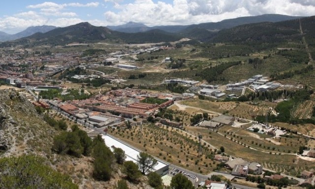 Alcoy ultima la primera comunidad energética local vecinal: ya ha cubierto el 50% de plazas disponibles
