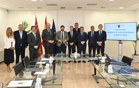 Grupo Huertas comparte con López Miras su visión de futuro y su compromiso con el desarrollo de la Región de Murcia