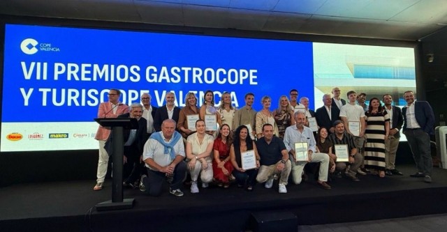 Ferevin y Chozas Carrascal tiñen los premios GastroCOPE de Requena Ciudad Española del Vino