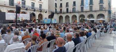 La música ya toma la Plaza del Ayuntamiento de Alicante: 21 conciertos este verano