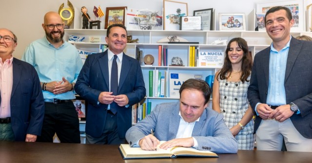 El Pleno del Consell se traslada a La Nucía por el 321 aniversario de su fundación