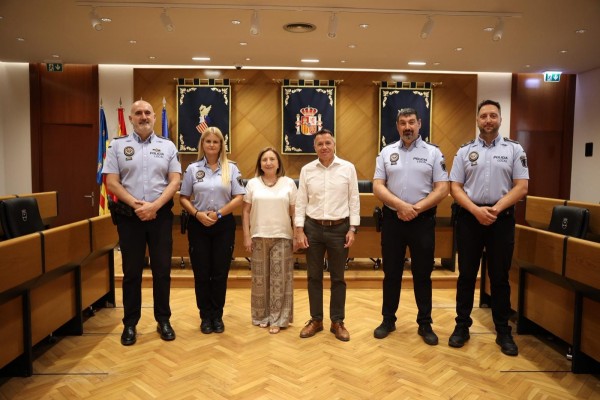 Burriana consolida el cargo de tres inspectores de la Policía Local como funcionarios de carrera