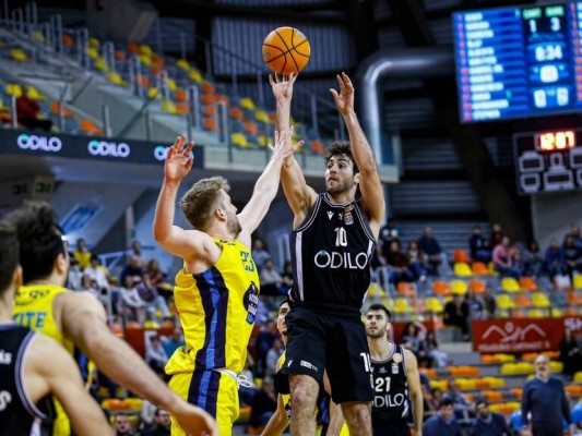 El ala pívot Gabi Gil vuelve a Cartagena reclutado por el Caesa para Segunda FEB