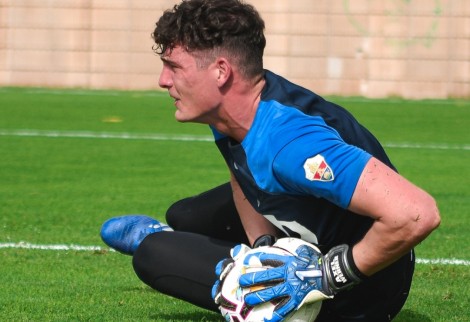 Axel Werner renueva con el Elche CF hasta junio de 2028 y jugará cedido en Rosario Central