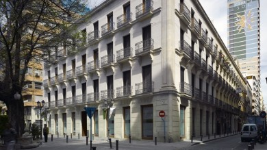 El Supremo confirma que solo los arquitectos pueden firmar proyectos de cambio de uso de local a vivienda
