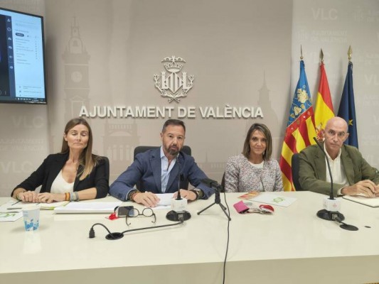 Vox se opone a la licencia para acabar el Nou Mestalla: 