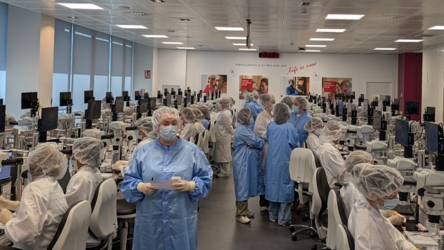 Edwards forma ya a medio centenar de trabajadores antes del inicio de la producción de su nueva planta en 2027