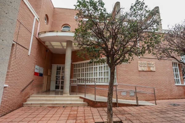 Elda adjudica a Serunion los programas de atención domiciliaria para mayores por 447.848 euros