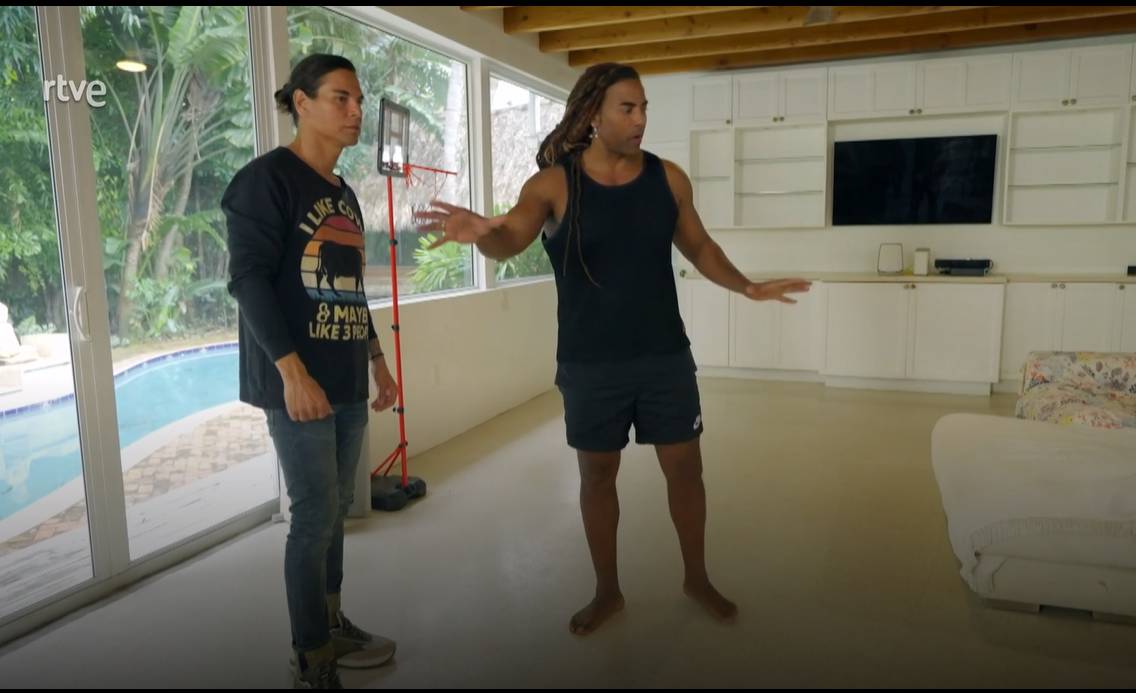 Los Iglesias, hermanos a la obra: un formato de 'dark-TDT' en el prime time de TVE