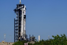 SpaceX cumple un mes en Bolsa con las acciones por debajo de su precio de debut