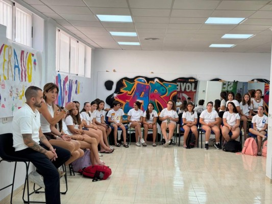 Casi un centenar de adolescentes se apuntan a la Escuela de Verano Joven en Archena