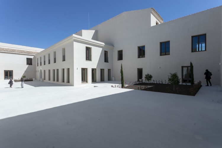 Alicante anticipa el concurso por la venta de entradas del Museo de Cigarreras, tras asumir su déficit