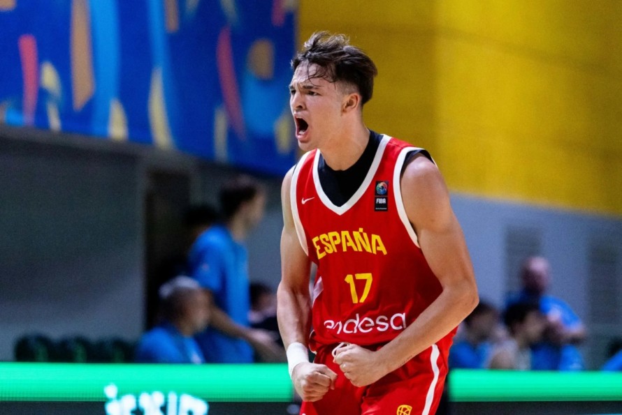 Dídac Cebolla es el undécimo jugador del Amics en jugar con España en categorías inferiores