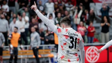 ElPozo Murcia renueva al brasileño Gadeia, de 38 años, por una temporada más