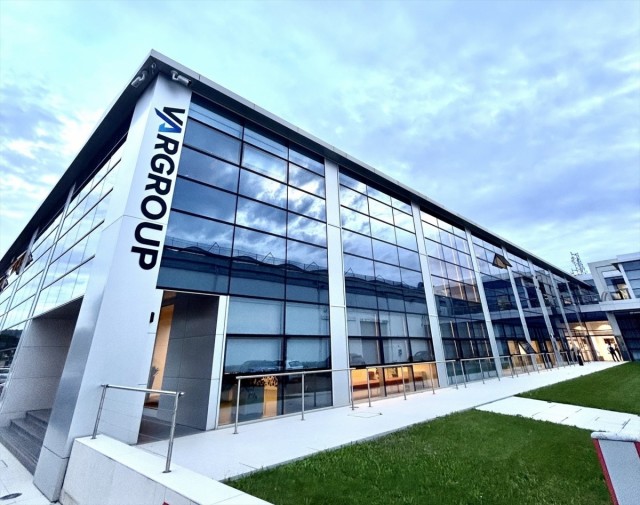 Var Group compra la spin-off valenciana Solver Machine Learning para 