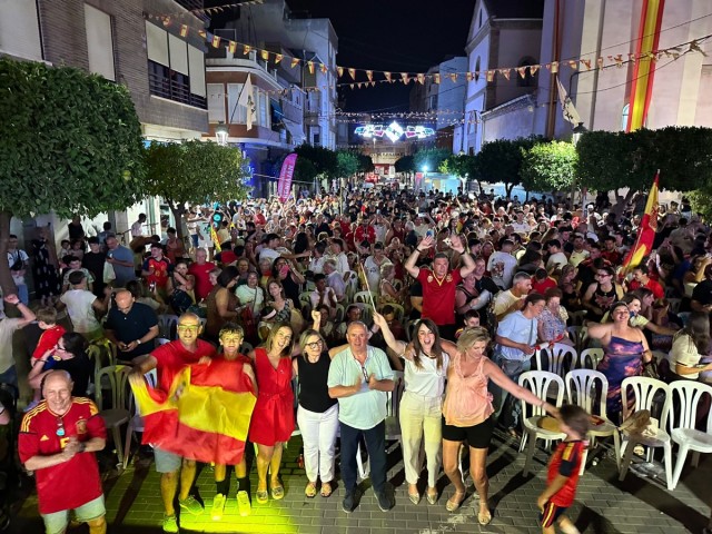 La Región se vuelca con un Mundial que se le resiste pero que sí 'conquistó' el Real Murcia