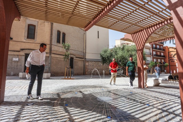 Elda culmina la reurbanización del entorno de Santa Ana y completa la transformación del corazón del Casco Histórico