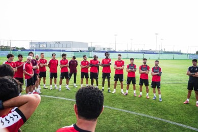 El hijo de Alejandro Valverde realiza la pretemporada con el primer equipo del Murcia