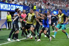Argentina rubrica otra remontada y será el rival de España en la final