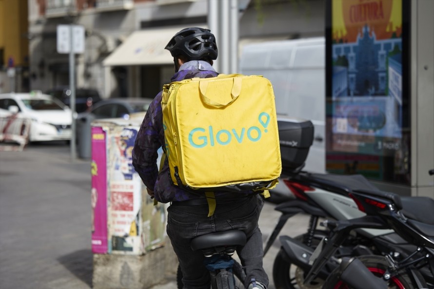 Uber ofrece 12.935 millones por el 100% de Delivery Hero, dueño de Glovo