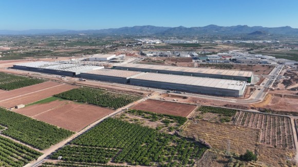 El mercado logístico de Valencia deja atrás la escasez de naves y prepara 750.000 m2 en desarrollo