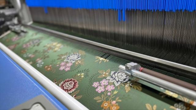 Compañía Valenciana de la Seda y Vives y Marí tejerán los espolines de las falleras mayores de 2027 y 2028