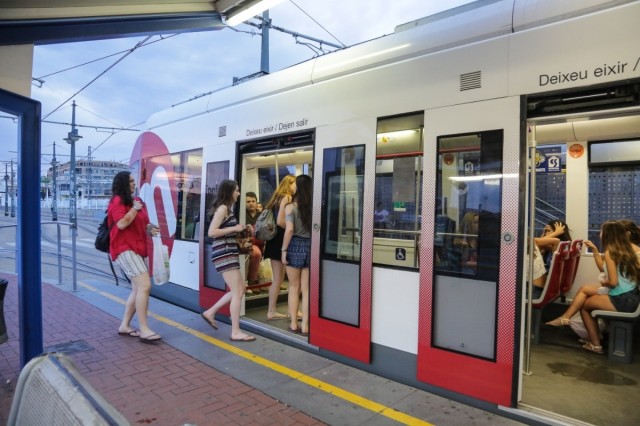 Metrovalencia facilita el sábado la movilidad para la Gran Nit de Juliol con su servicio nocturno
