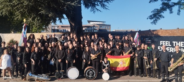 La Unión Musical Santa Cruz proyecta el Año Jubilar de Abanilla en ante 300.000 personas en el mayor encuentro internacional de bandas de música