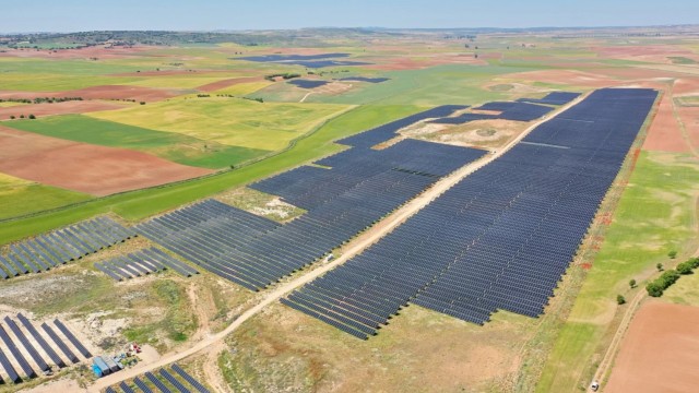 El fondo alemán CEE Group compra una planta solar de 103 MW en San Pedro del Pinatar