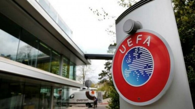  La UEFA se muestra 